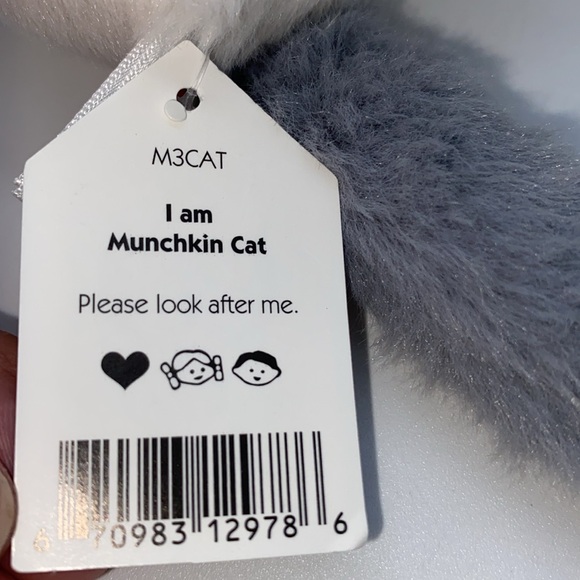 Jellycat Munchkin Cat Soft Plush Stuffed Animal Kitten Kitty White Grey Retired - Picture 5 of 10